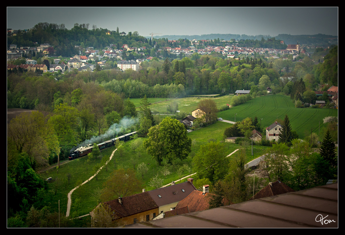 Dampflok 498.04 fährt auf der Steyrtalbahn mit dem  1. Mai Zug  von Steyr nach Grünburg.  Christkindl-Unterhimmel  01.05.2019