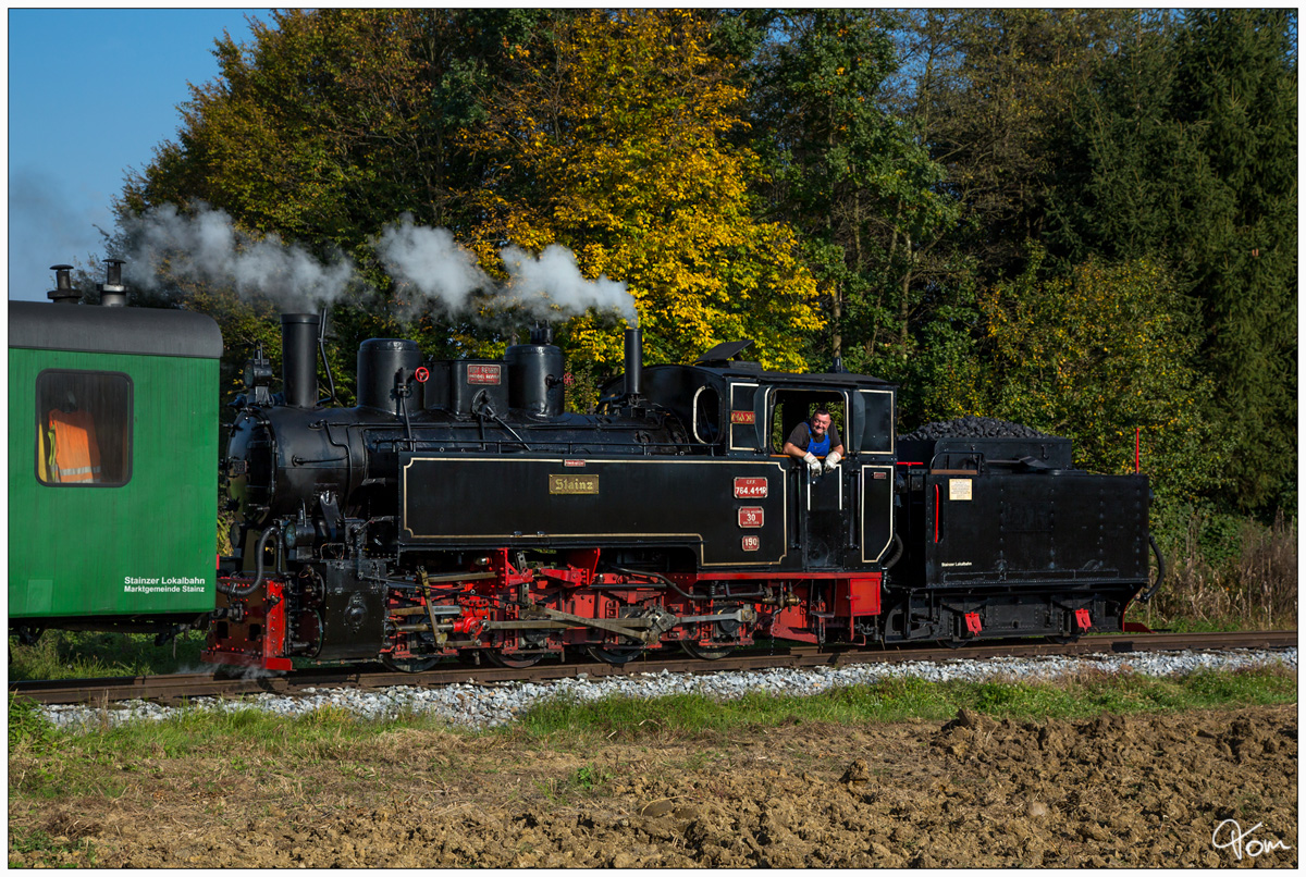 Dampflok CFF 764.411R der Stainzerbahn, fährt mit dem  Flascherlzug  von Stainz-Preding und Retour. Liebe Grüße an Max und Rudi :O) 
Herbersdorf 12 10 2018