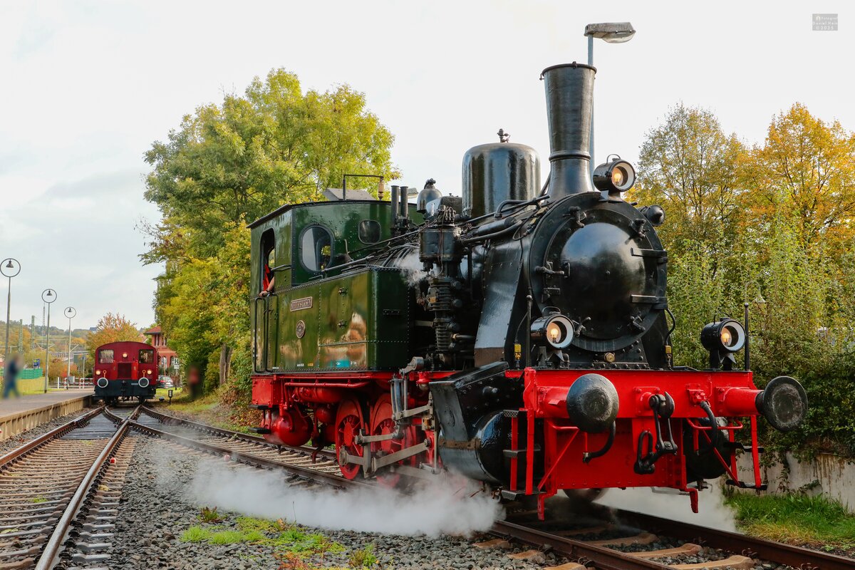 Dampflok Niedersachsen zu Gast bei der Hespertalbahn in Essen Kupferdreh, Oktober 2025.