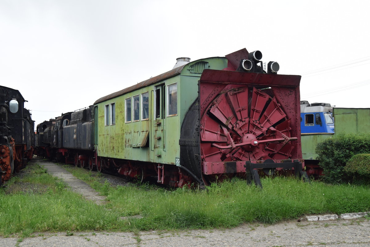 Dampschneefrsmaschine ausgestellt im Bahnmuseum Sibiu am 17.06.2016.