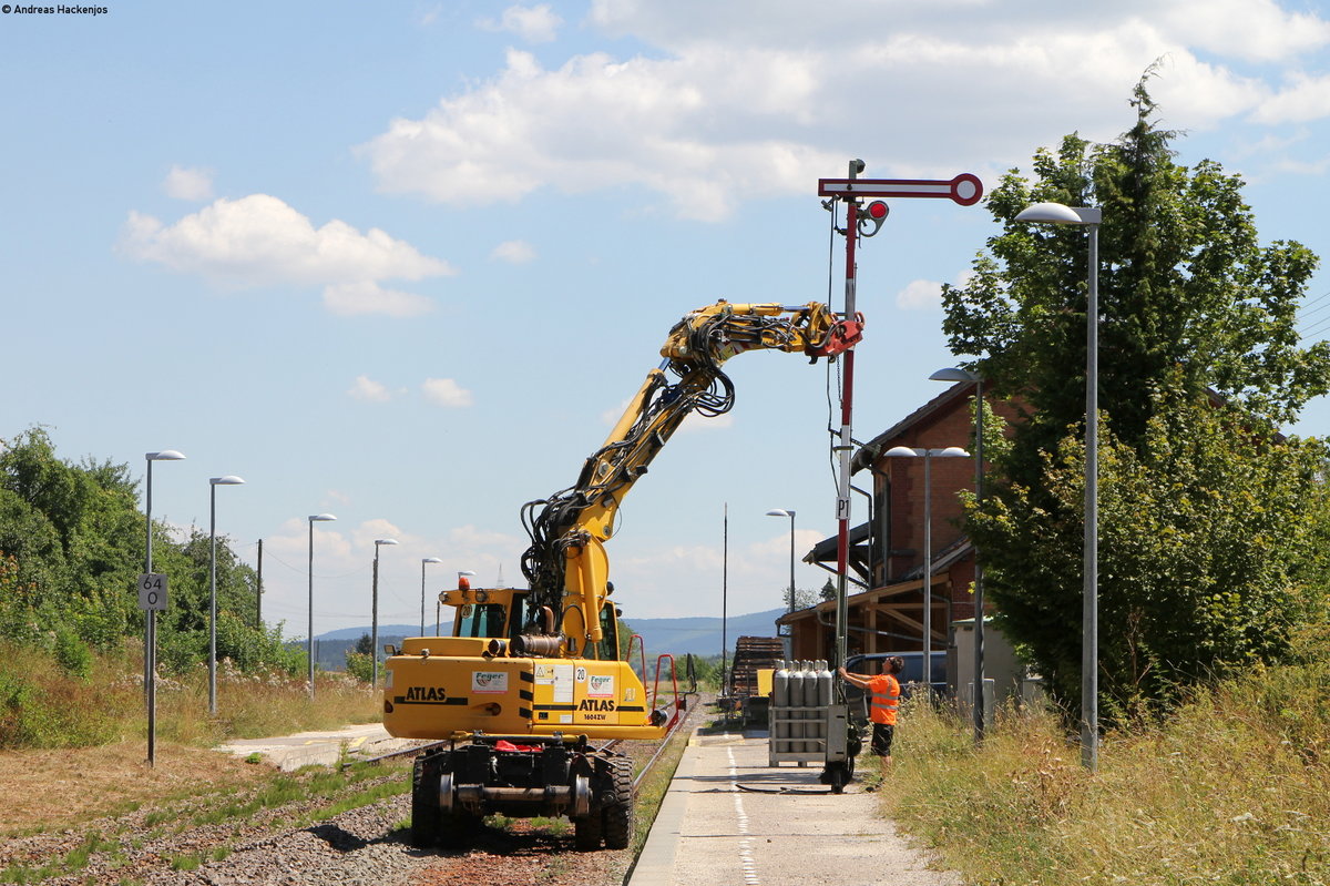 Das Ausfahrsignal P1 darf noch einmal in Döggingen kurz stehen 30.7.18