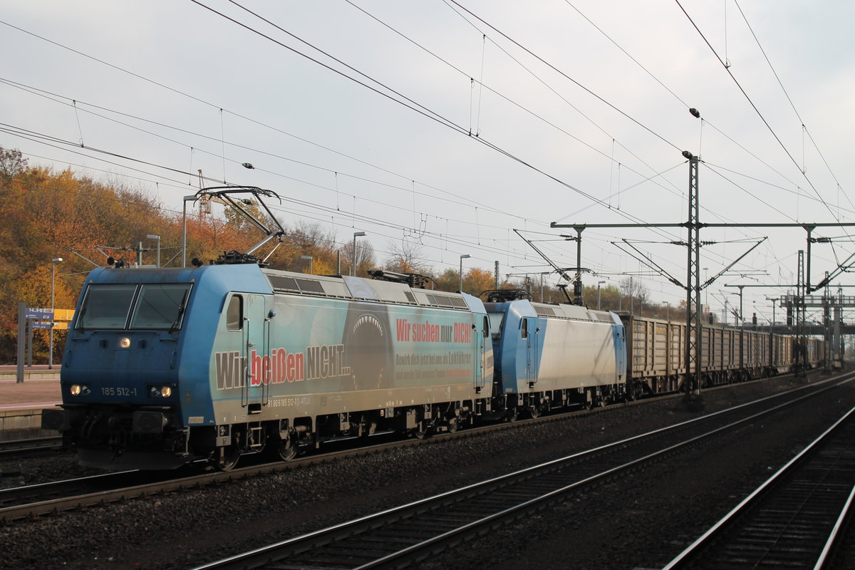 Das einzige Highlight bei einem kurzen Besuch in Kassel-Wilhelmshöhe war am 05.11.2018 die 185 512  Wir beißen nicht... Wir suchen nur Dich!  mit 185 5xx und Innofreight Containern.