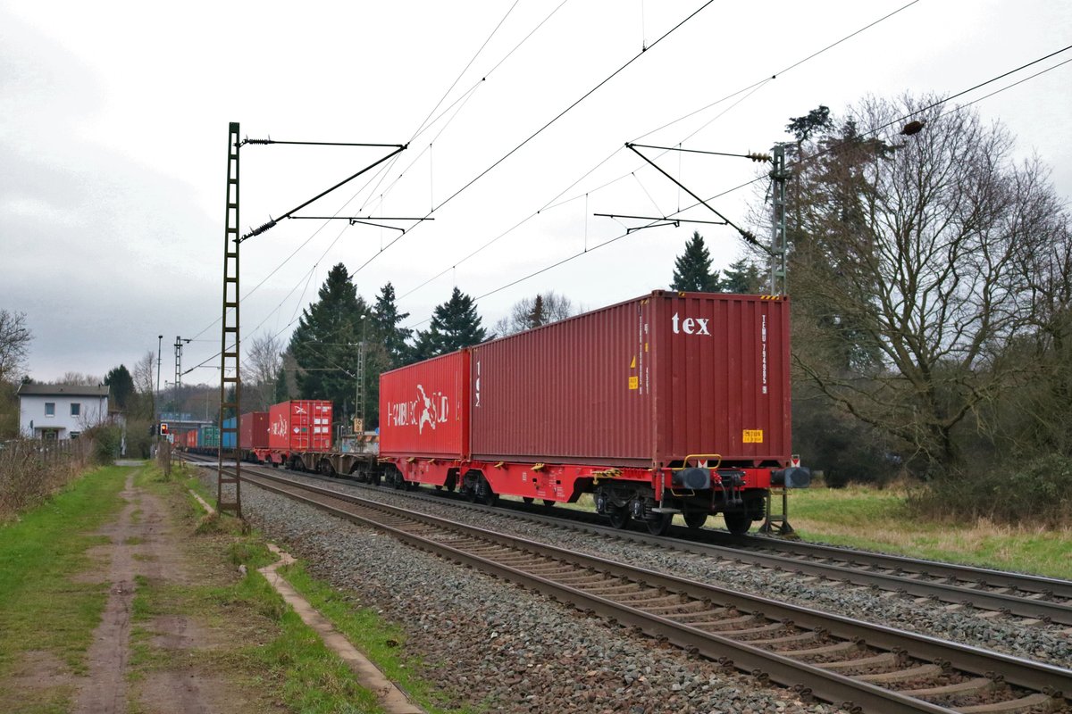 Das Ende eines Containergüterzug am 10.02.18 bei Hanau West auf der KBS640