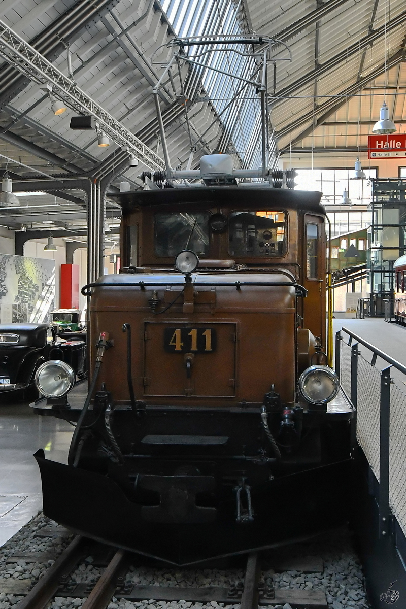 Das Rhätisches Krokodil Ge 6/6  411  wurde 1925 gebaut und ist im Verkehrszentrum des Deutsches Museums München ausgestellt. (August 2020)