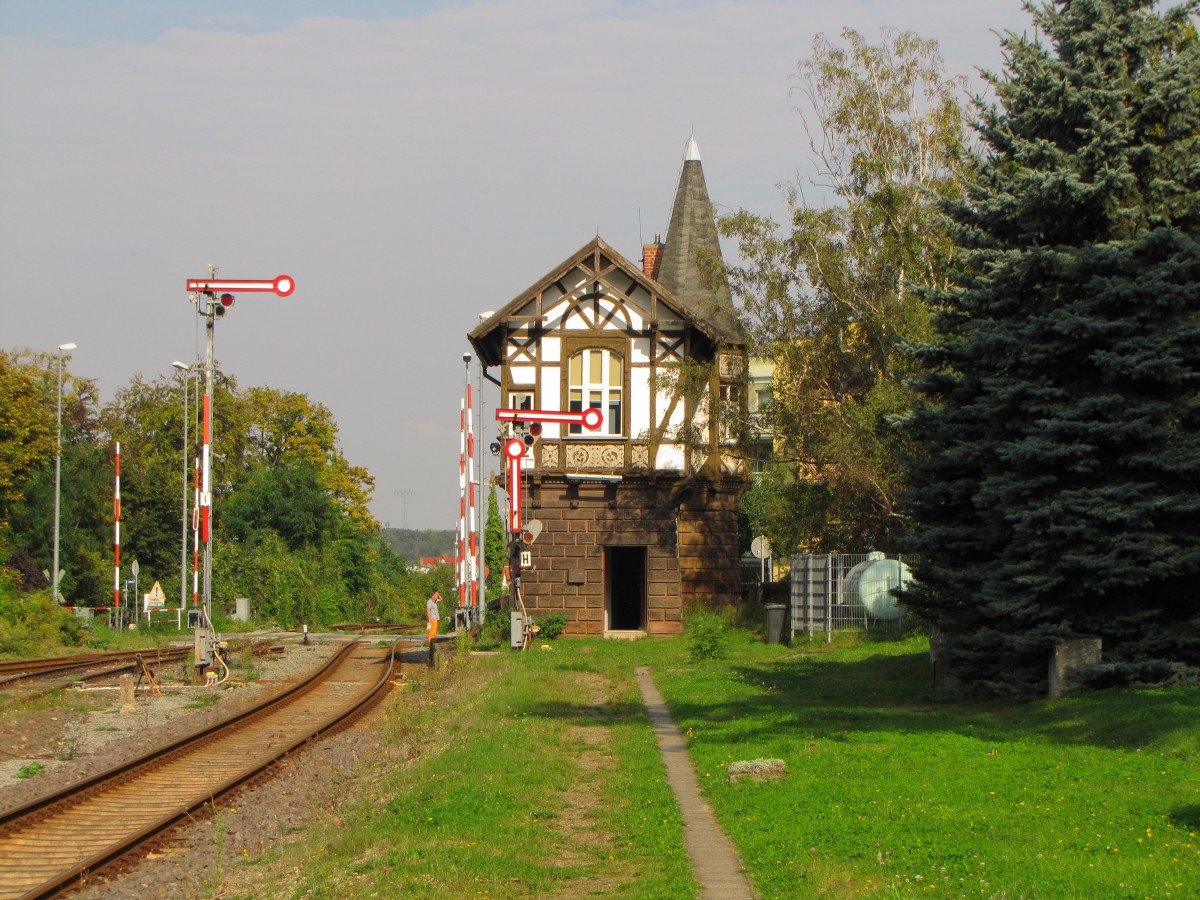 Das Stellwerk B2 am 16.09.2014 in Thale Hbf.