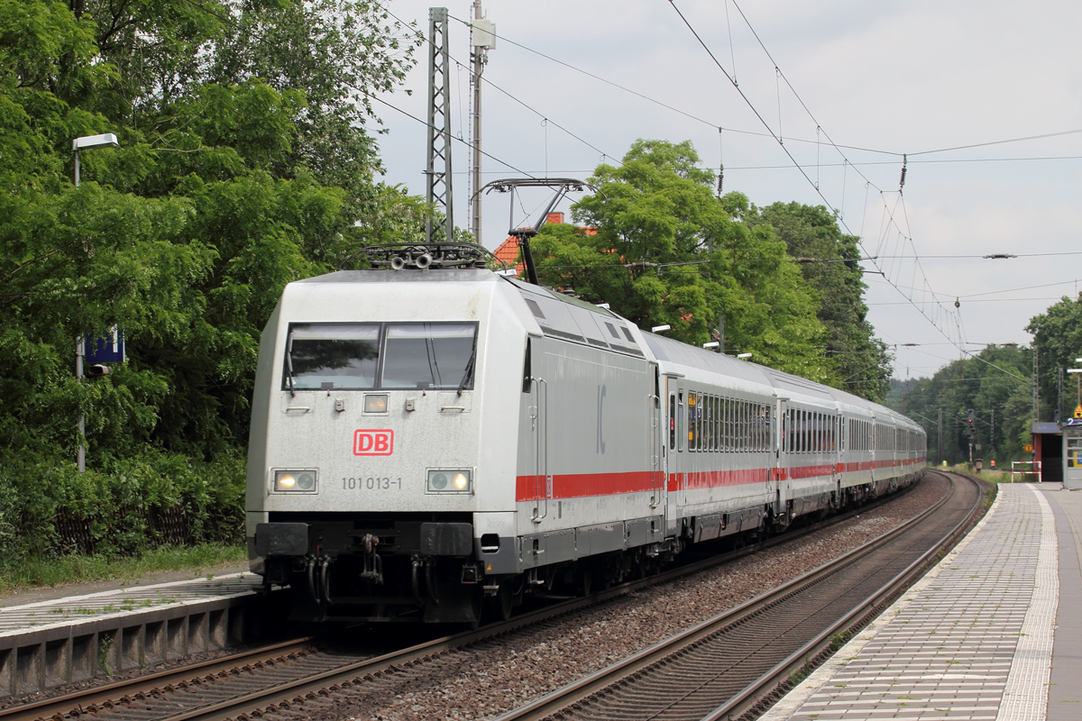 DB 101 013-1 in Sprötze 8.6.2022