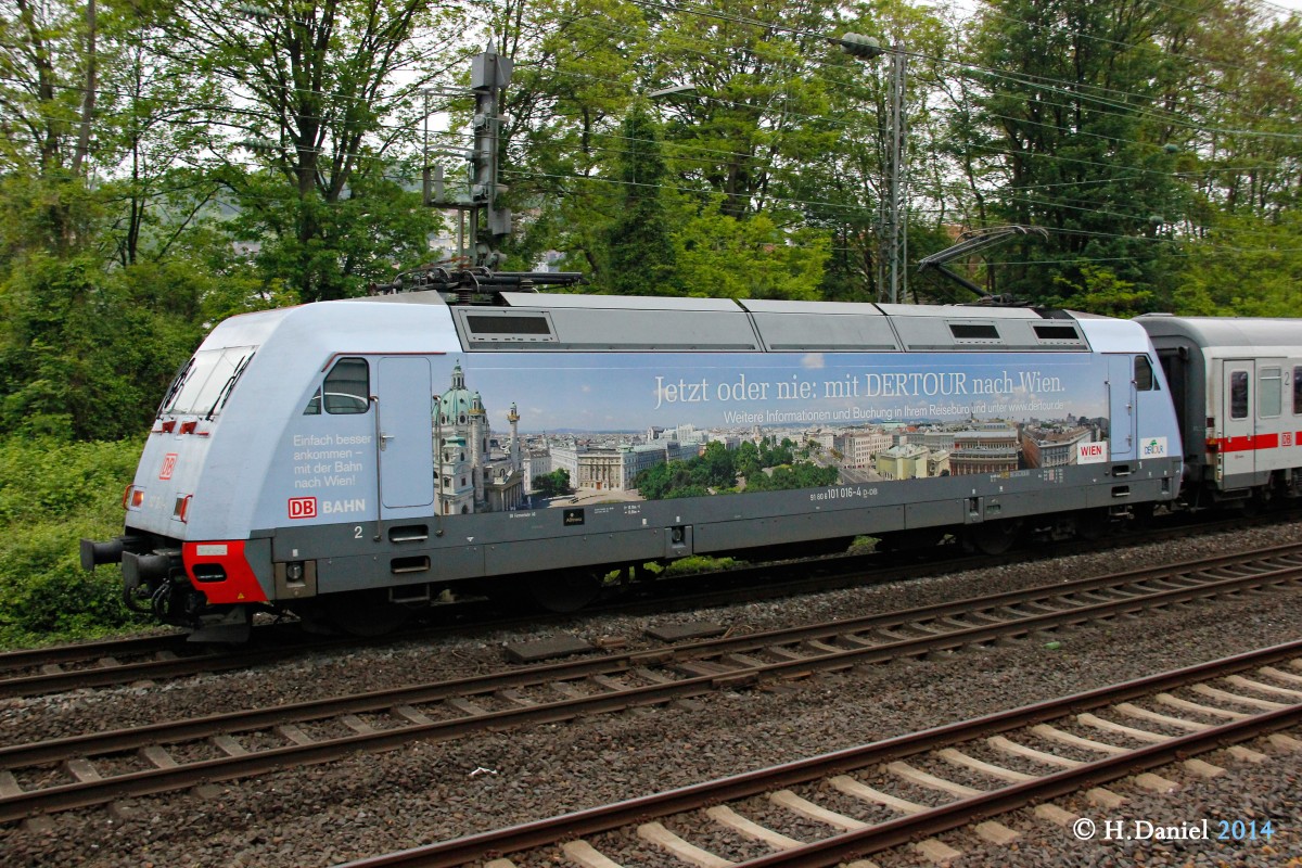 DB 101 016-4  DERTOUR  mit IC2027 in Wuppertal, April 2014.