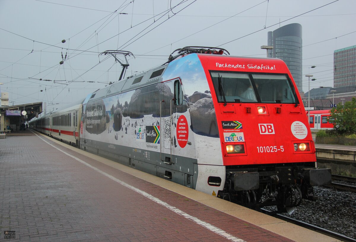 DB 101 025-5  Packendes Südafrika  mit IC in Dortmund Hbf, Juni 2012.
