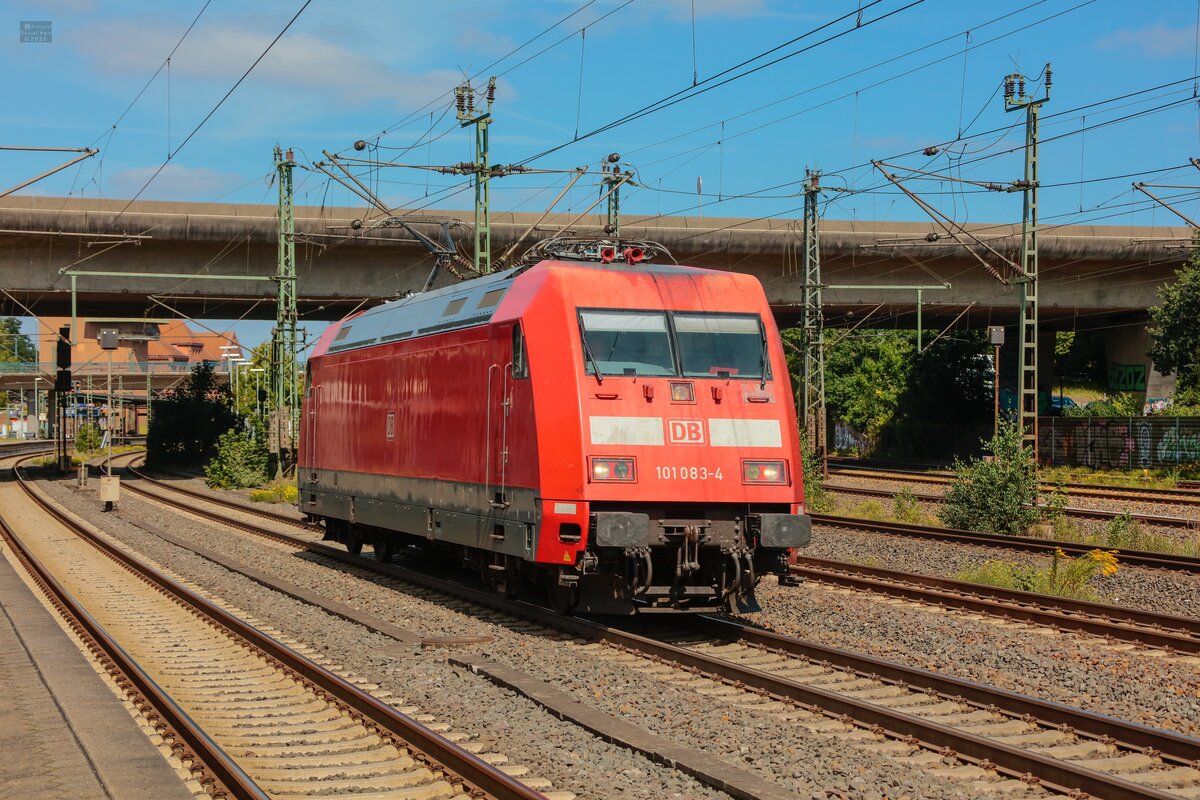 DB 101 083-4 in Hamburg Harburg, August 2025.