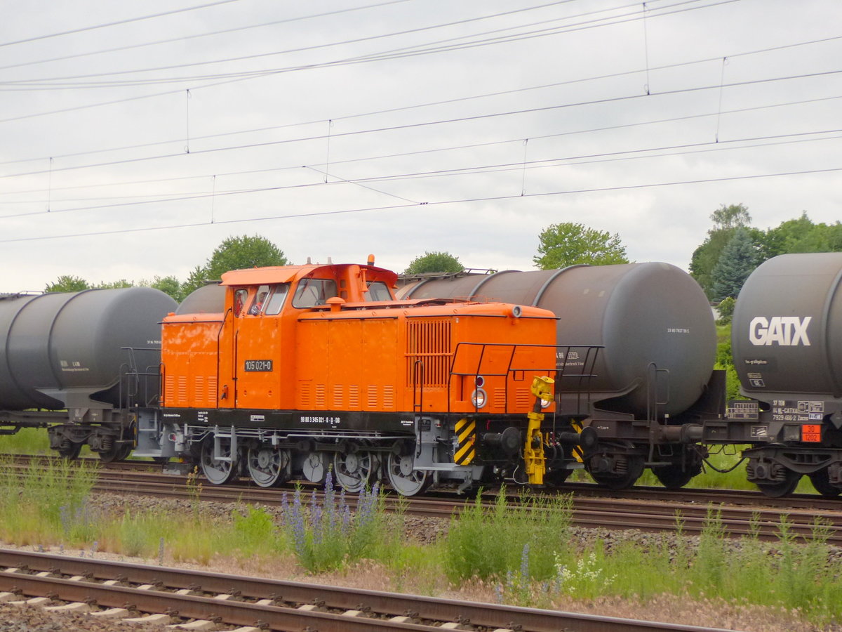 DB 105 021-0 als Lr 91341 aus Meiningen, am 12.06.2019 in Neudietendorf.