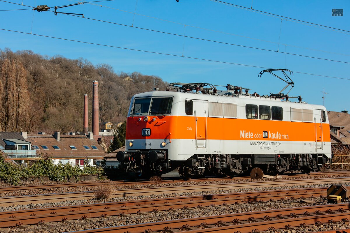 DB 111 111-1  Sally  Miete oder kaufe mich. in Wuppertal, März 2025.
