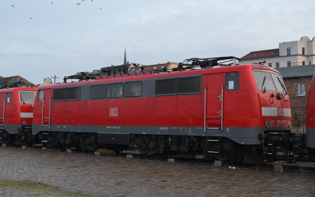 DB 111 129-3 beim Bw Leipzig Süd 13.12.2019
