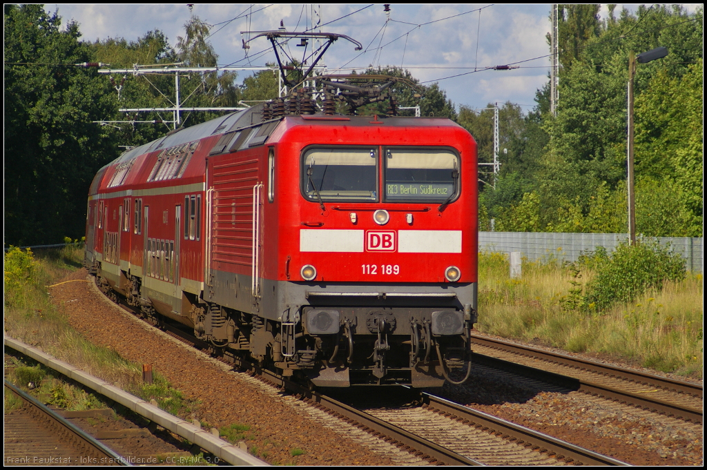 DB 112 189 mit dem RE3 Berlin Sdkreuz am 11.08.2014 durch Panketal-Zepernick