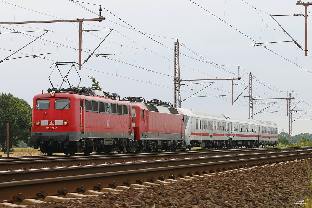 DB 115 198-4 & DB 120 mit Pbz in Dedensen G�mmer, Juni 2017.