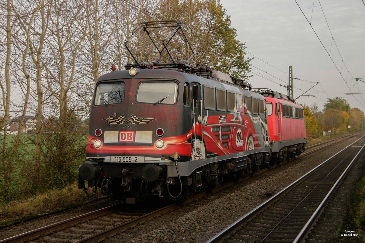 DB 115 509  80 Jahre Autozug  & DB 115 459-0 mit Pbz 2453 in Kamen Methler, November 2017.