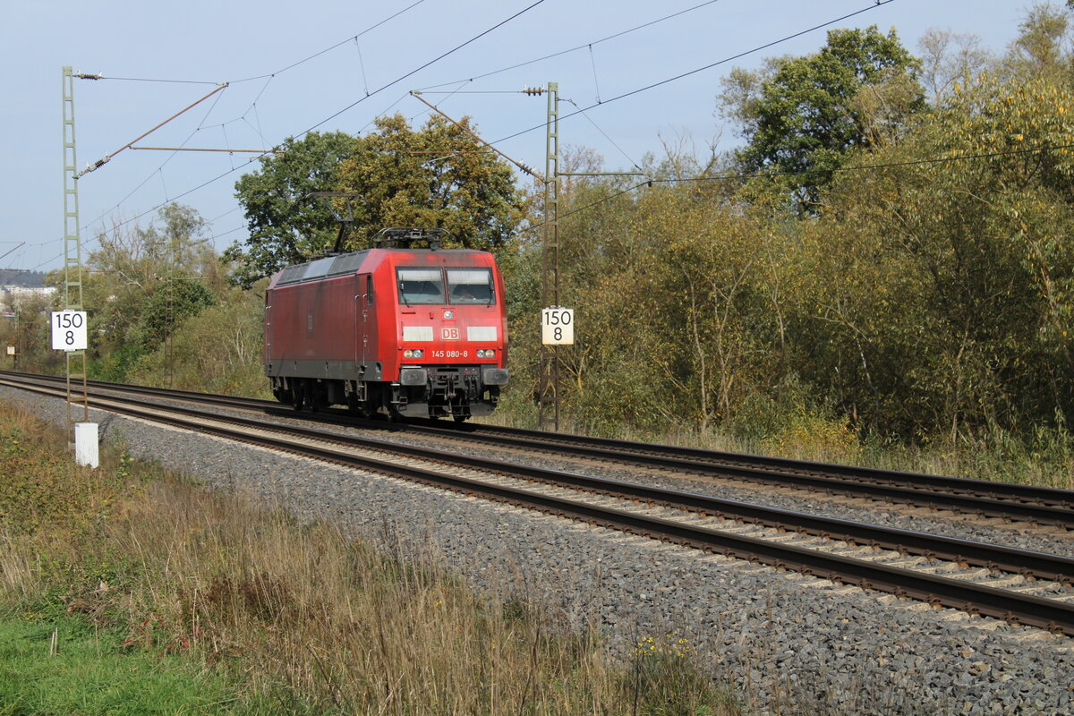 DB 145 080-8 als Tfzf Richtung Fulda, am 28.10.2022 in Hauneck.