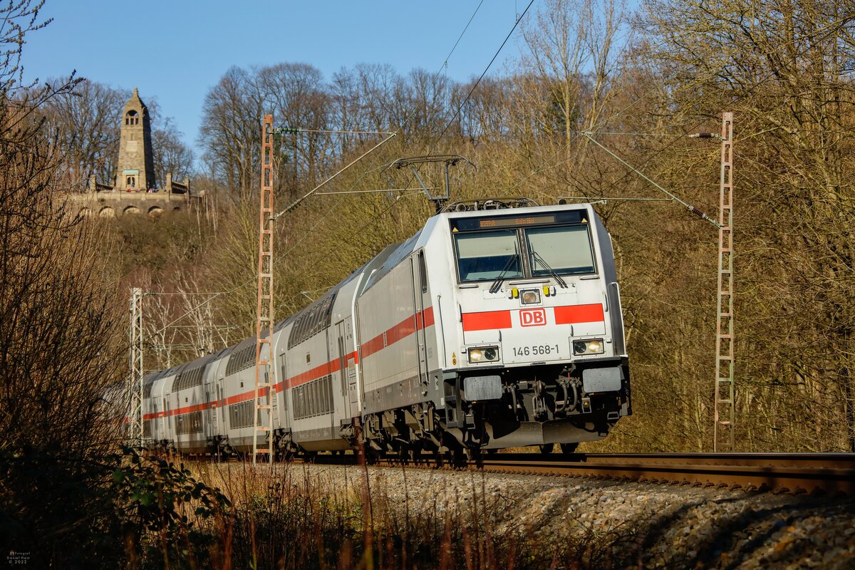 DB 147 568-1 mit IC2 in Witten, Februar 2022.