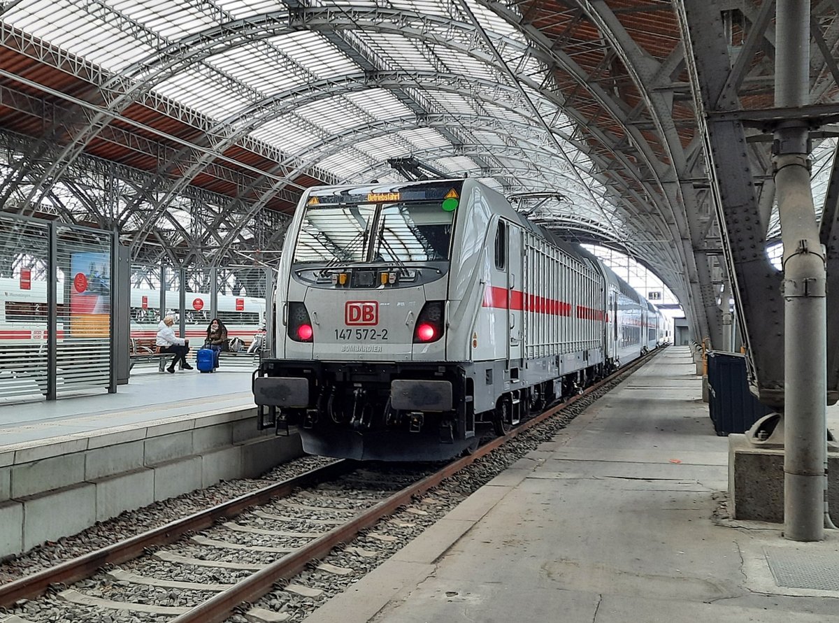 DB 147 572 als Betriebsfahrt, am 07.04.2021 in Leipzig Hbf. Vom Querbahnsteig aus fotografiert.