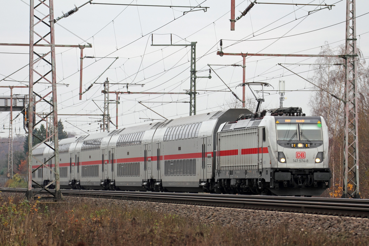 DB 147 574-8 in Dedensen-Gümmer 25.11.2021