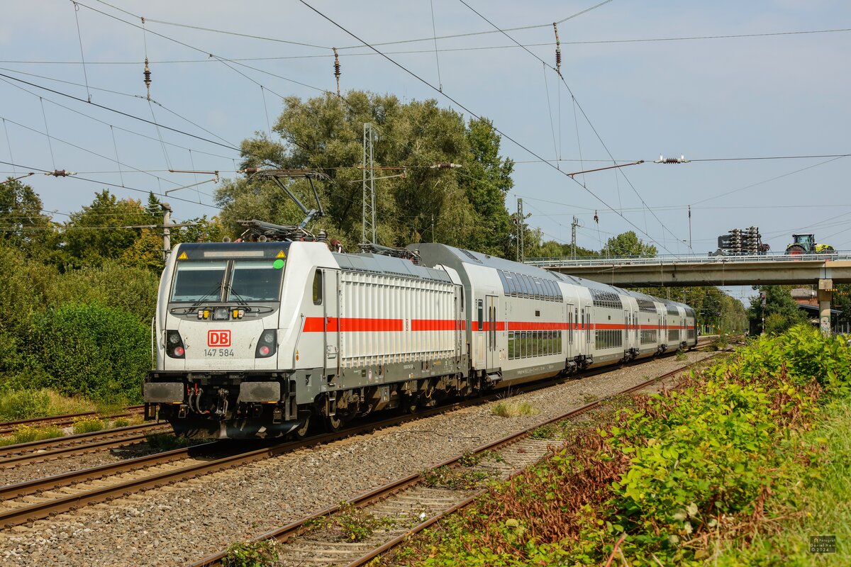 DB 147 584 schiebt IC2 in Ostbevern, August 2024.