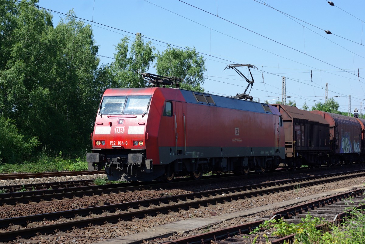 DB 152 104-6 am 30.6.2015 in Bochum Riemke
