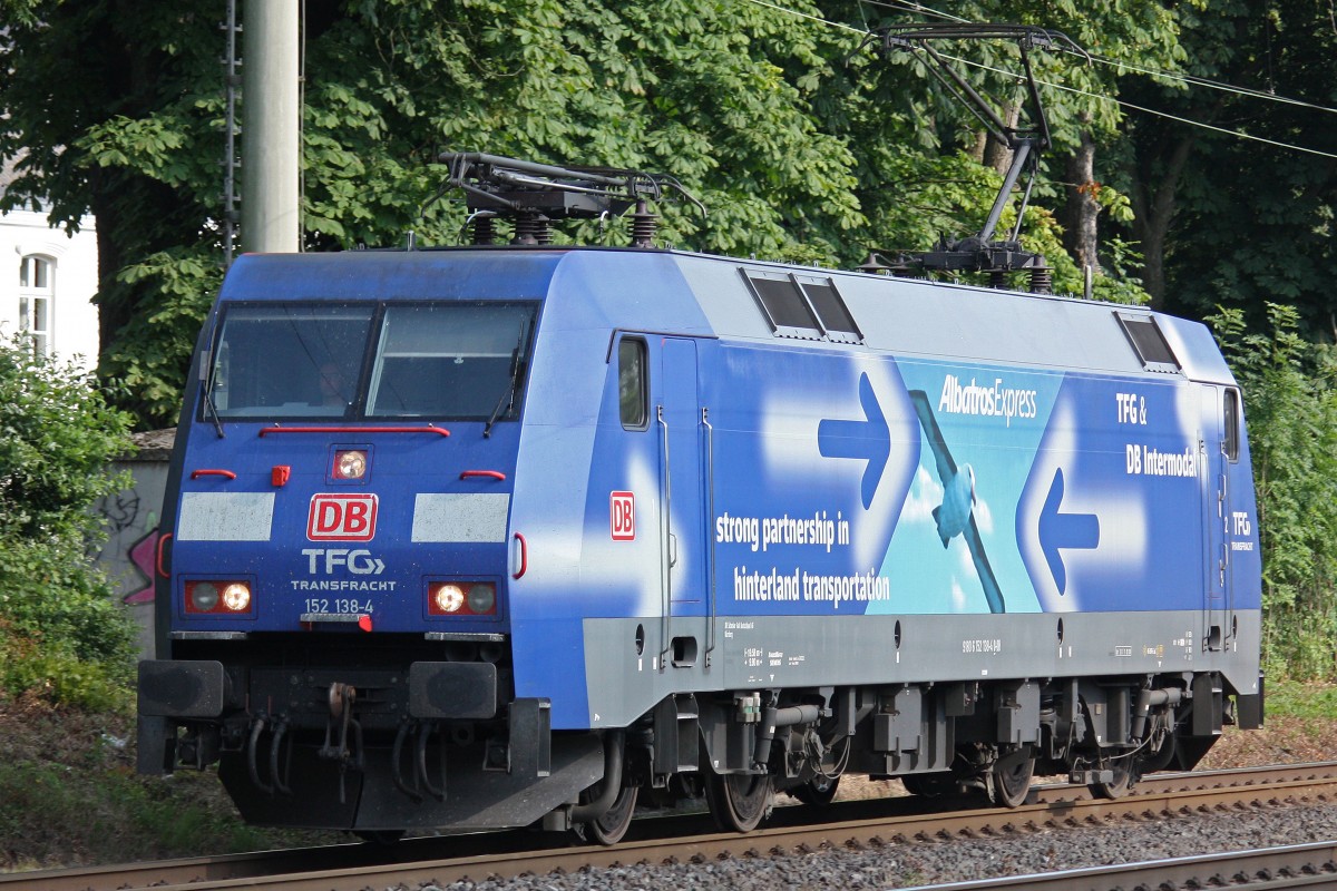 DB 152 138  TFG Albatros  am 15.7.13 als Tfzf in Ratingen-Lintorf.