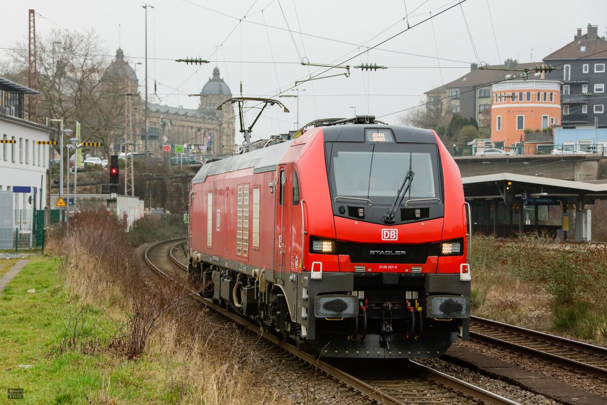 DB 159 207 in Wuppertal, Februar 2023.