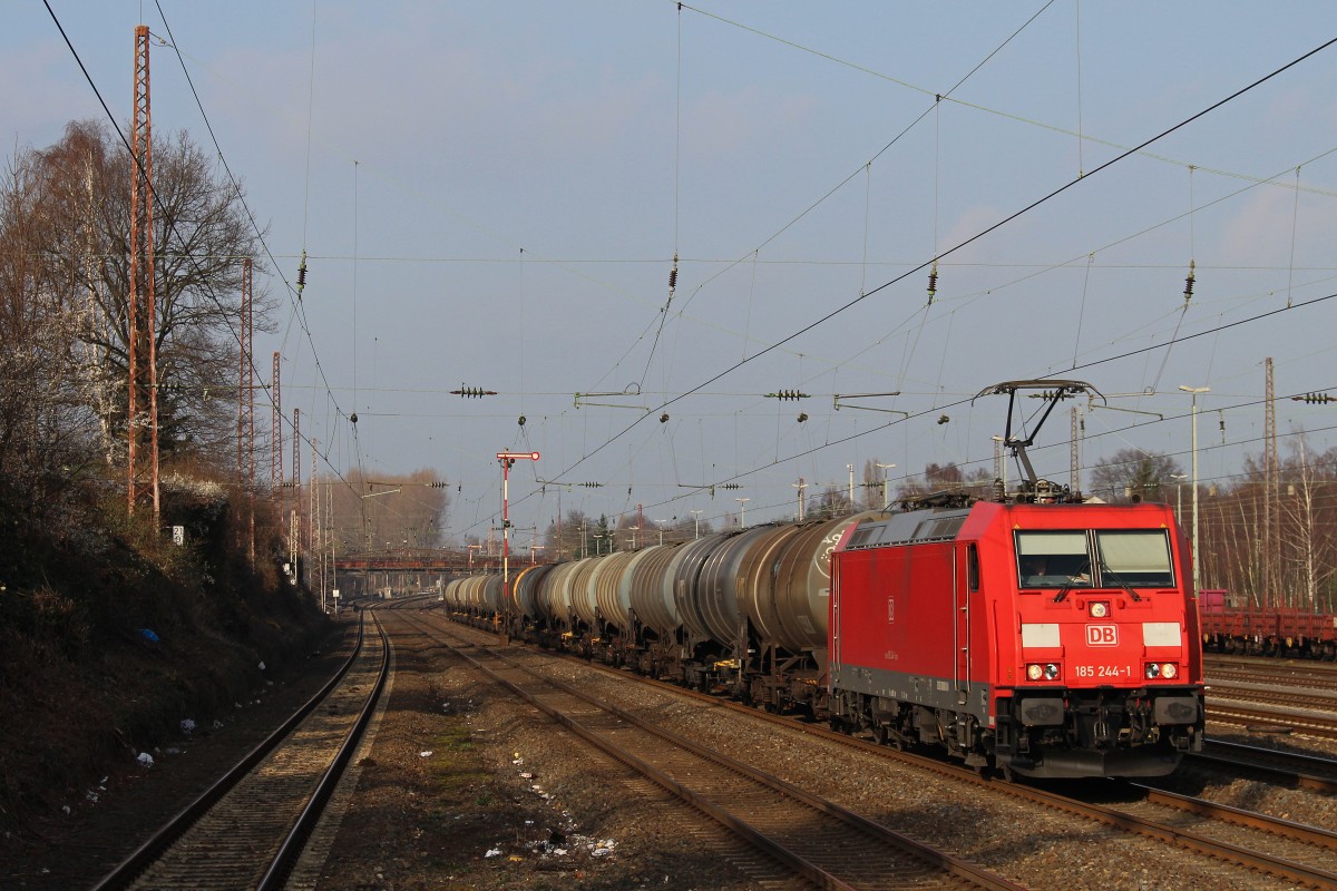 DB 185 244 am 5.3.14 mit einem Kesselzug in Düsseldorf-Rath.