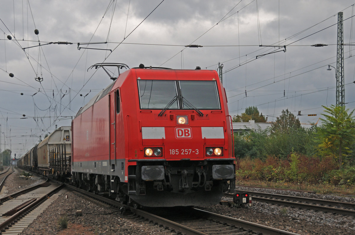 DB 185 257-3 @ Gross Gerau am 01.10.2016