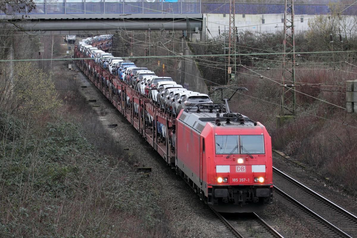 DB 185 357-1 auf der Hamm-Osterfelder Strecke in Recklinghausen 30.1.2020
