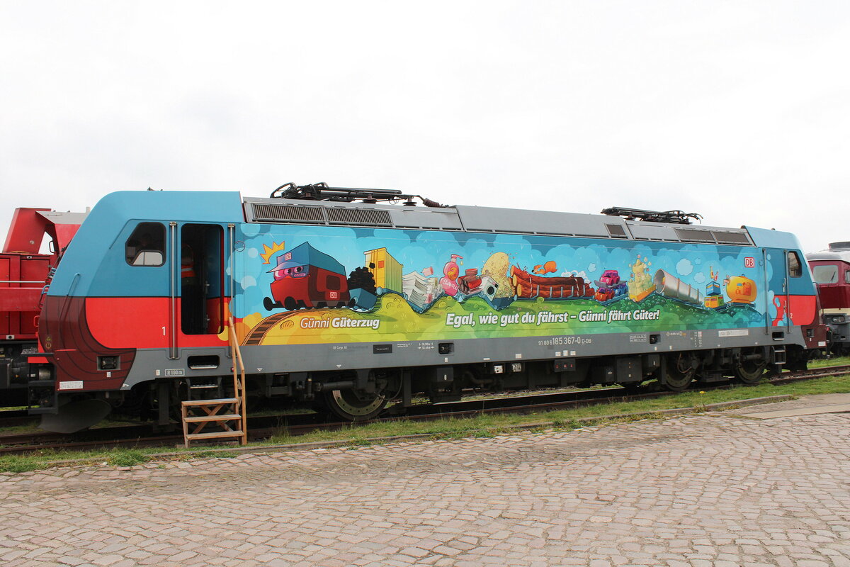 DB 185 367-0  Günni  am 06.05.2023 beim Familienfest der Magdeburger Eisenbahnfreunde im Wissenschaftshafen Magdeburg.