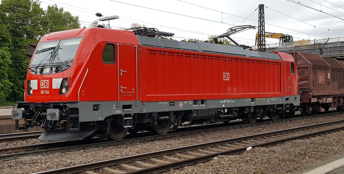 DB 187 104-5 in Mainz-Bischofsheim am 25.4.2017