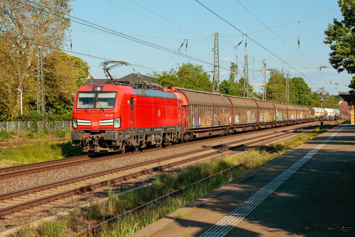 DB 193 303 in Hilden, Mai 2021.