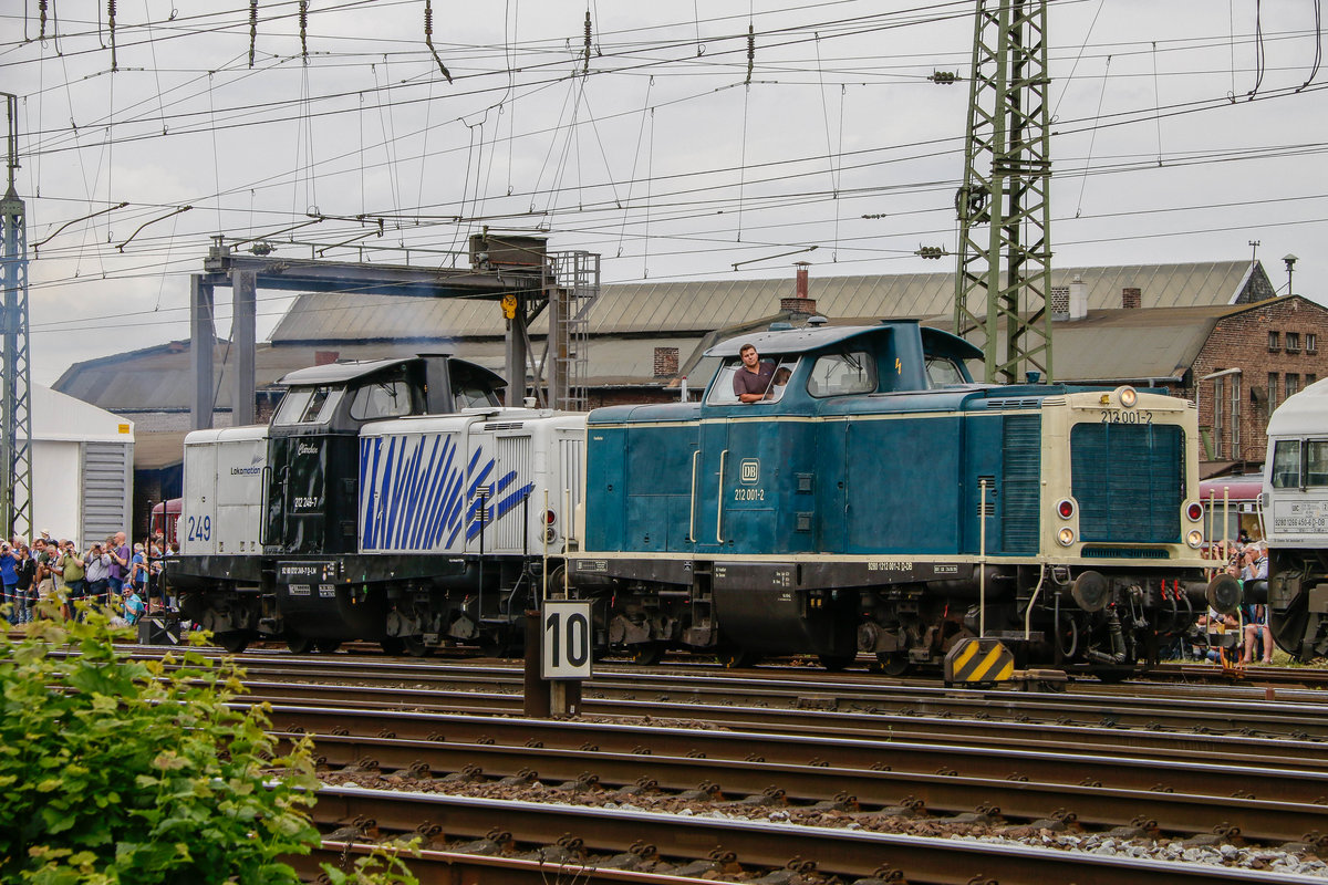 DB 212 001-2 DB & 212 249-7 Lokomotion in DB Museum Koblenz, am 16.06.2018.
