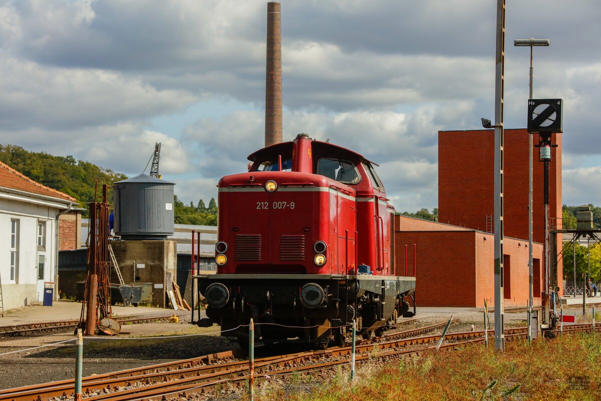 DB 212 007-9 im Eisenbahnmuseum Bochum Dahlhausen, September 2024.