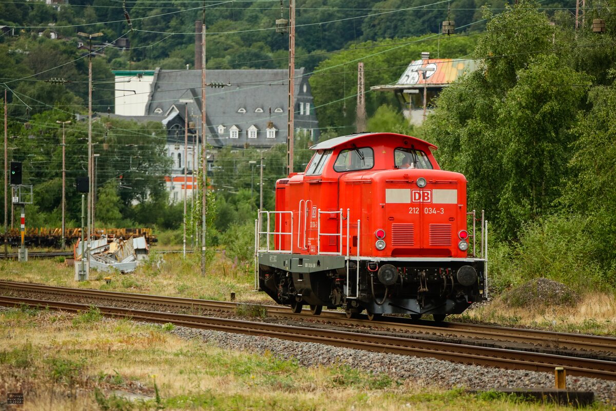 DB 212 034-3 in Wuppertal, Juli 2023.