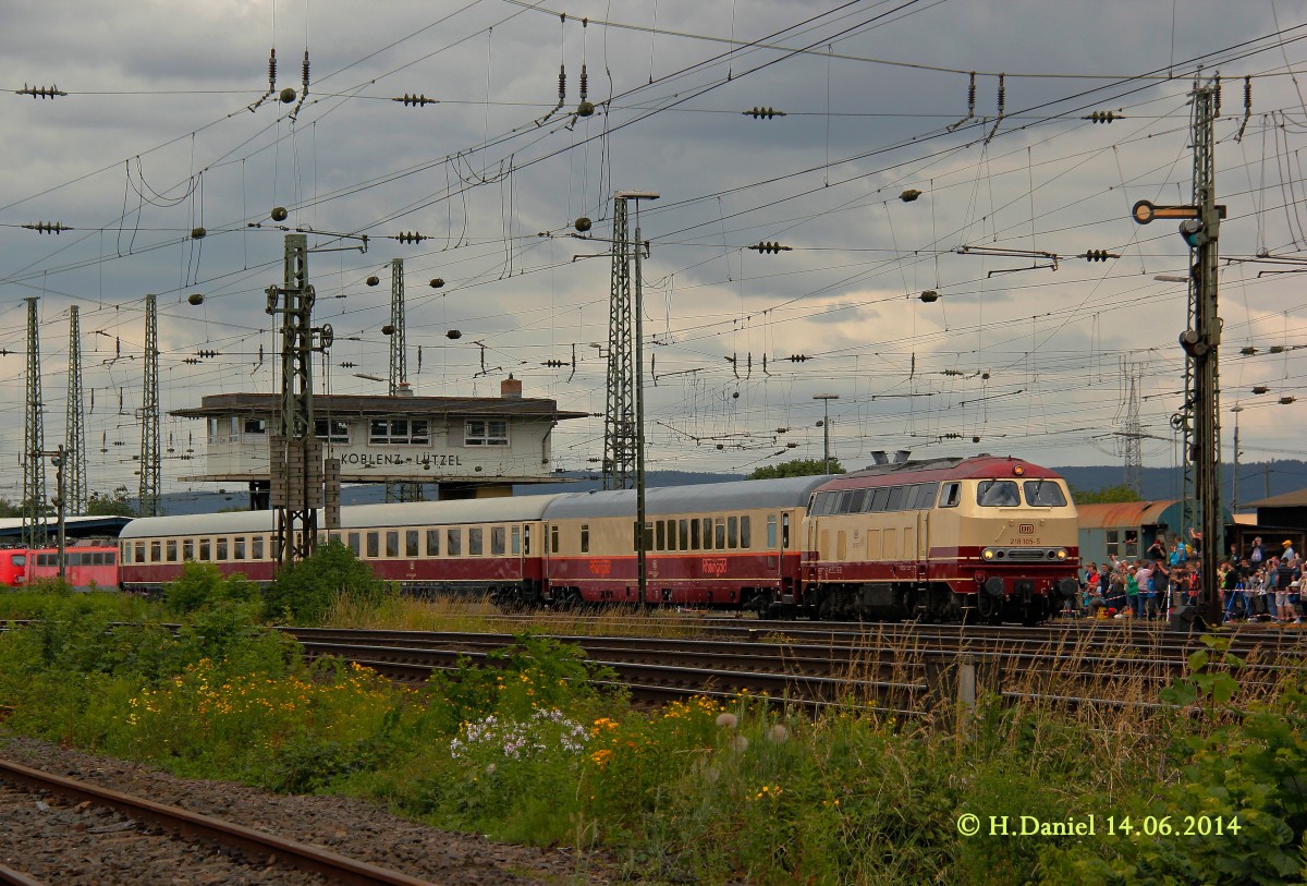 DB 218 105-5 bei der Lokparade am 14.06.2014 im DB Museum Koblenz L�tzel.