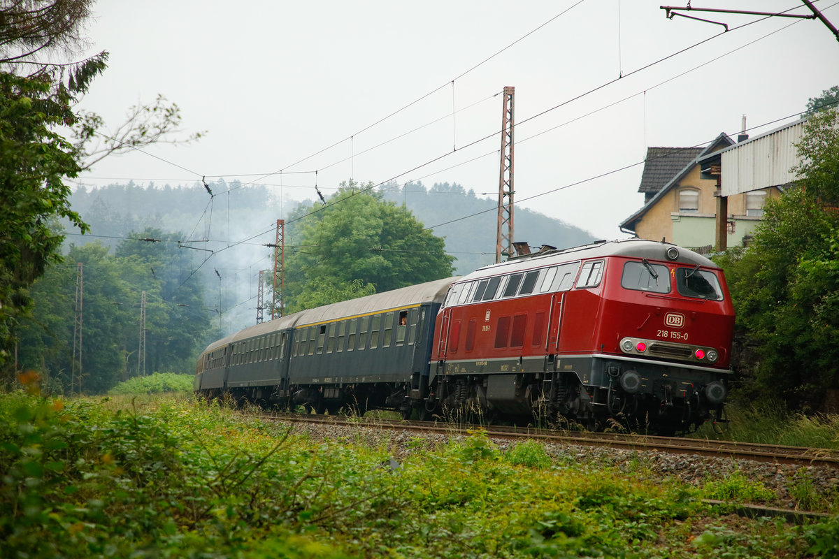 DB 218 155-0 am Schluss des Zuges in Ennepetal, Juni 2019.
