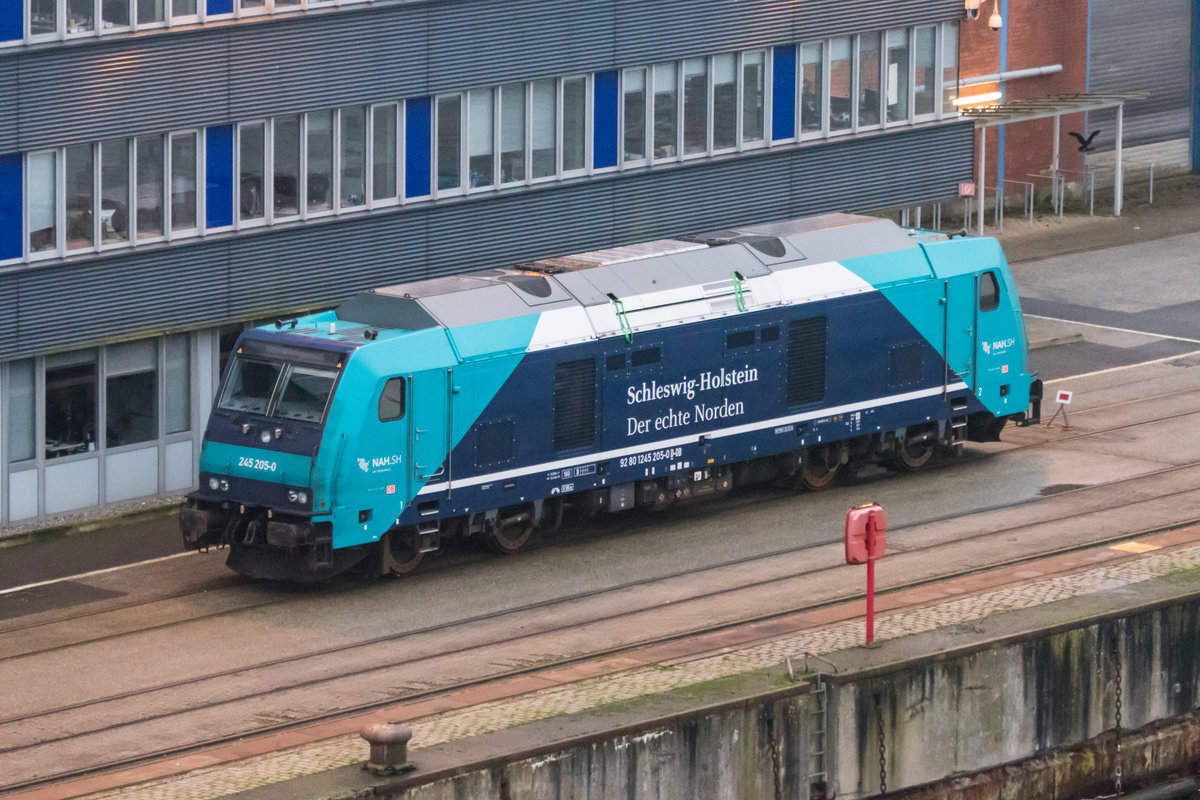 DB 245 205-0 - Traxx DE ME - 
Voit GmbH Kiel - Aufgenommen 29.01.2020