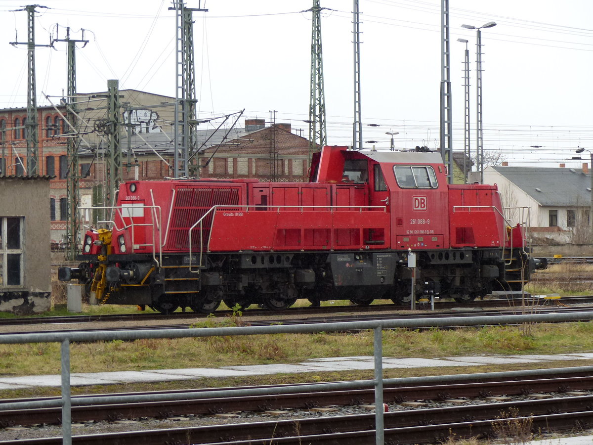 DB 261 088-9 am 10.03.2020 beim pausieren in Saalfeld (S).