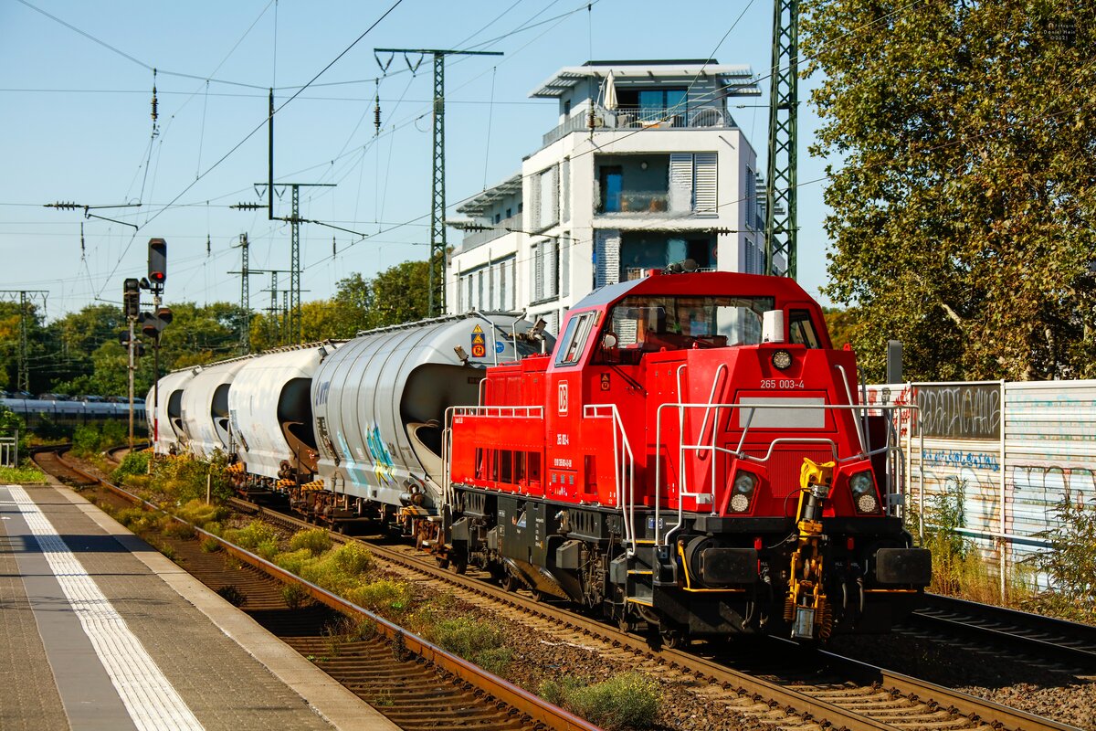 DB 265 003-4 in Köln Süd, Juli 2021.