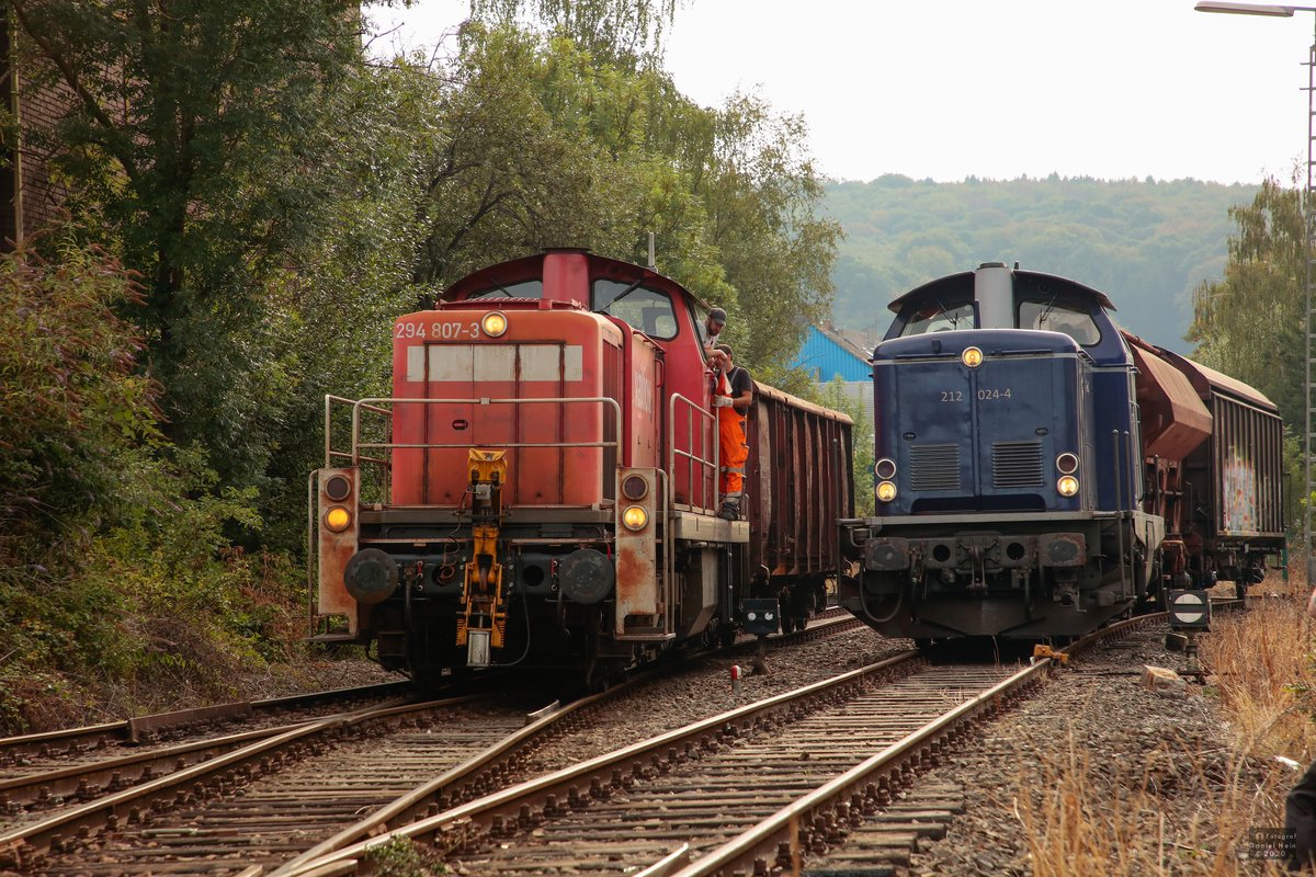 DB 294 807-3 Railion & 212 024-4  Jannika  in Ennepetal, August 2020.