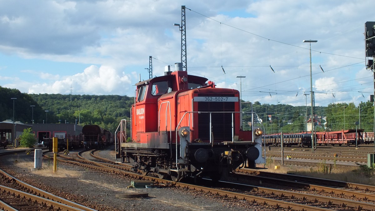 DB 362 502-7 beim rangieren in Saarbrücken Rbf, den 29.07.2015