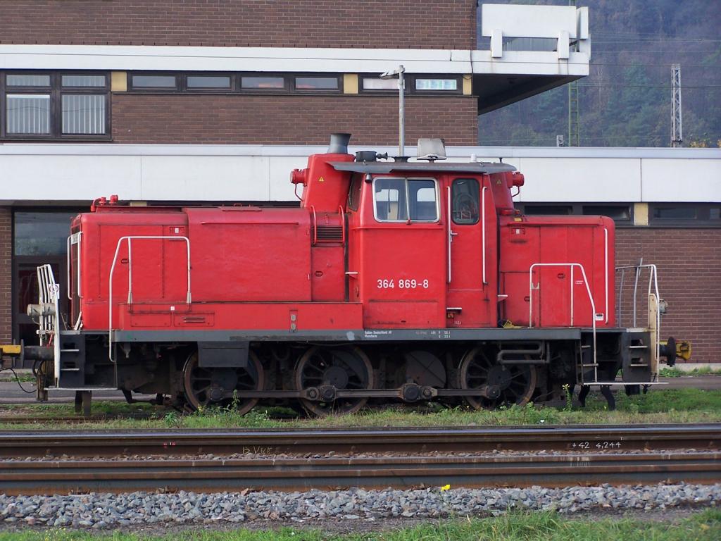 DB 364 869-8 am 13.11.2005 in Trier-Ehrang