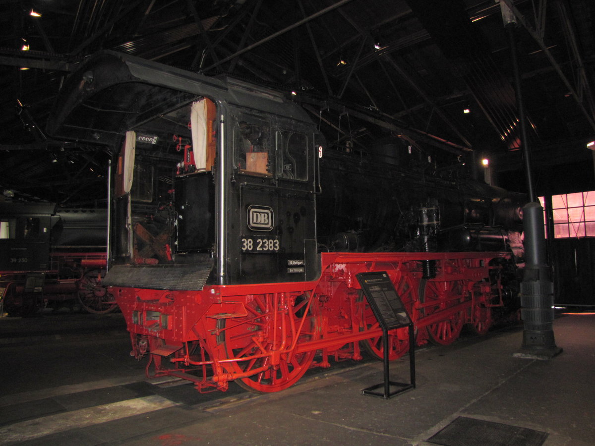 DB 38 2383 am 31.08.2016 im Deutschen Dampflokomotiv-Museum in Neuenmarkt-Wirsberg. 