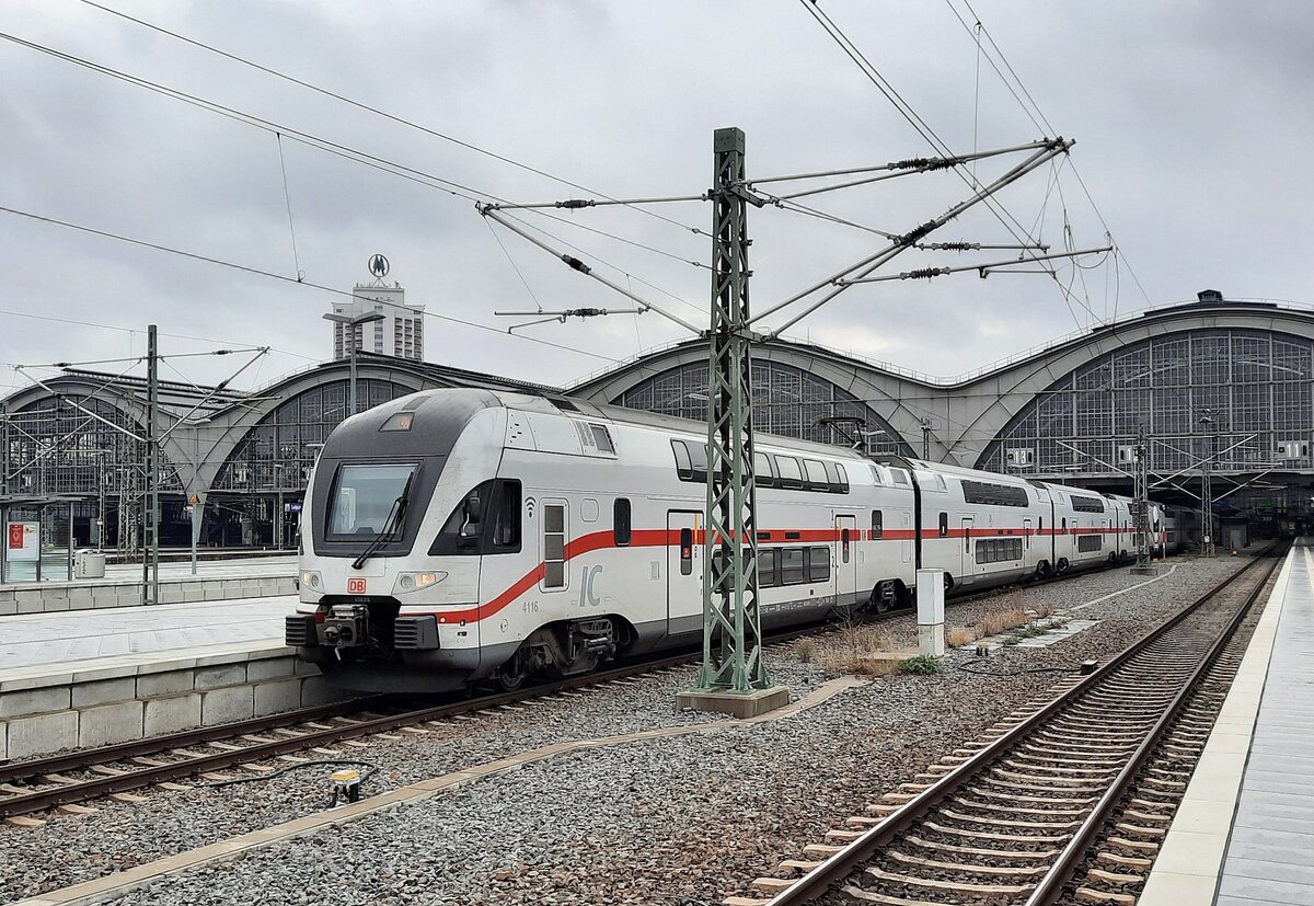 DB 4110 116 + 4110 117  Mecklenburgische Ostseeküste  am 05.11.2021 als Dienstfahrt in Leipzig Hbf.