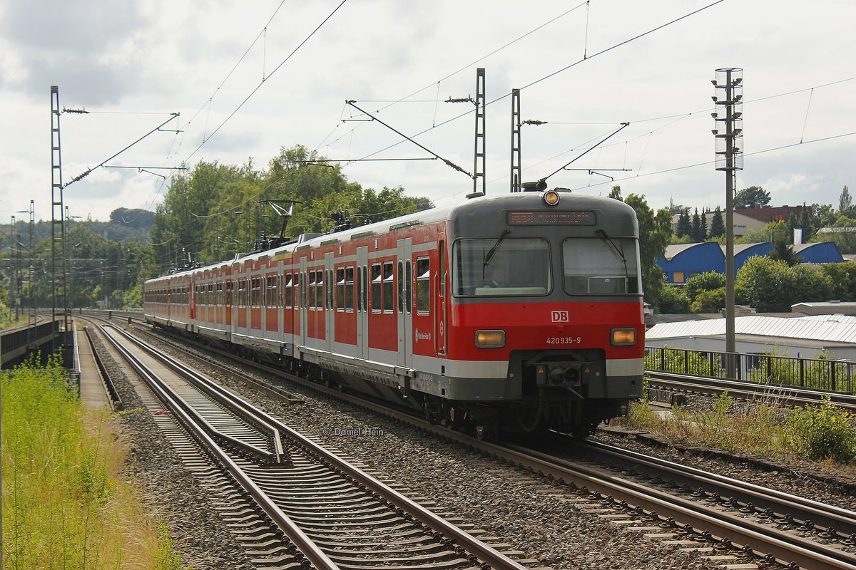 DB 420 935-9 als S68 in Wuppertal, Juni 2016.