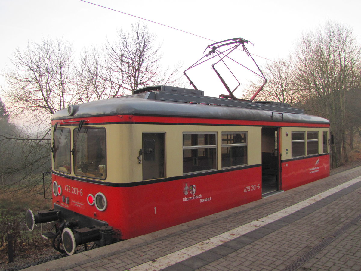 DB 479 201-6 als RB 29943 nach Lichtenhain, am 26.11.2016 in Cursdorf.