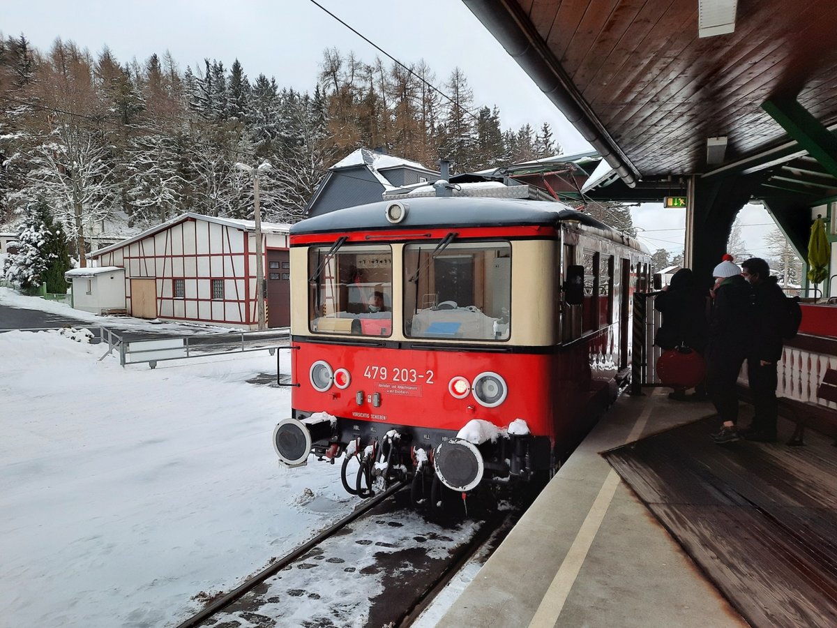 DB 479 203-2 als RB 29943 aus Cursdorf, am 27.01.2021 Lichtenhain (a d Bergbahn).