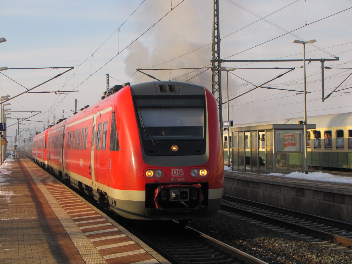DB 612 526 als RE 3802 von Mellrichstadt Bf nach Erfurt Hbf, am 24.01.2015 in Neudietendorf.